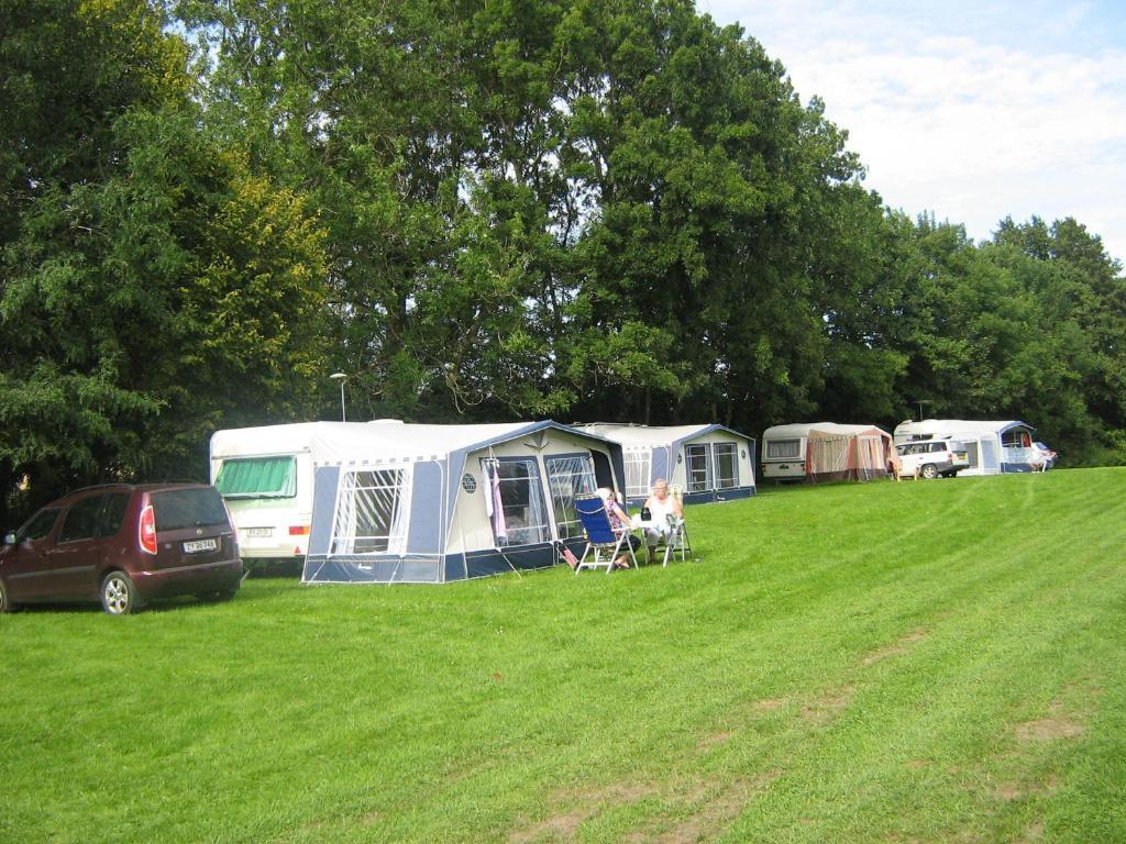 Hjemstavnsgardens Camping & Cottages Glamsbjerg Esterno foto